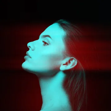 APP下载 - 英雄联盟数据分析 移动应用界面